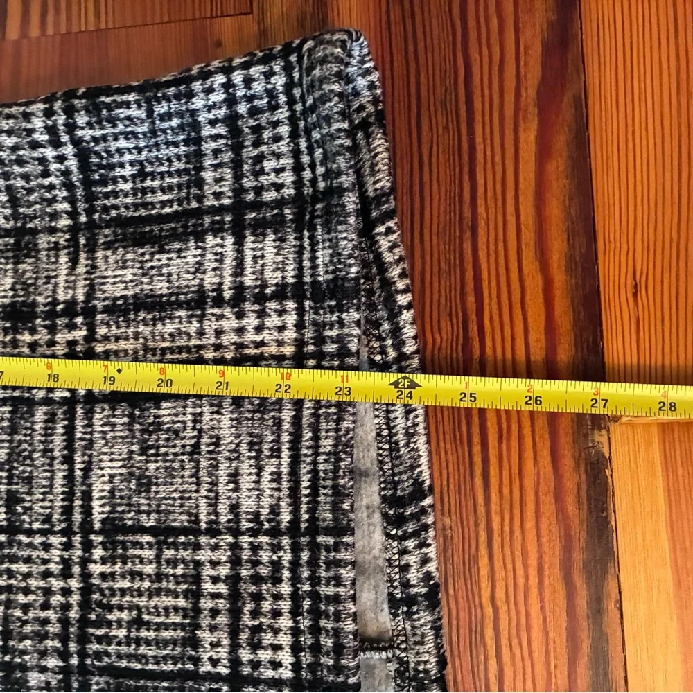 Columbia Black and White Plaid Turtleneck Sweater, Size S - Picture 7 of 10